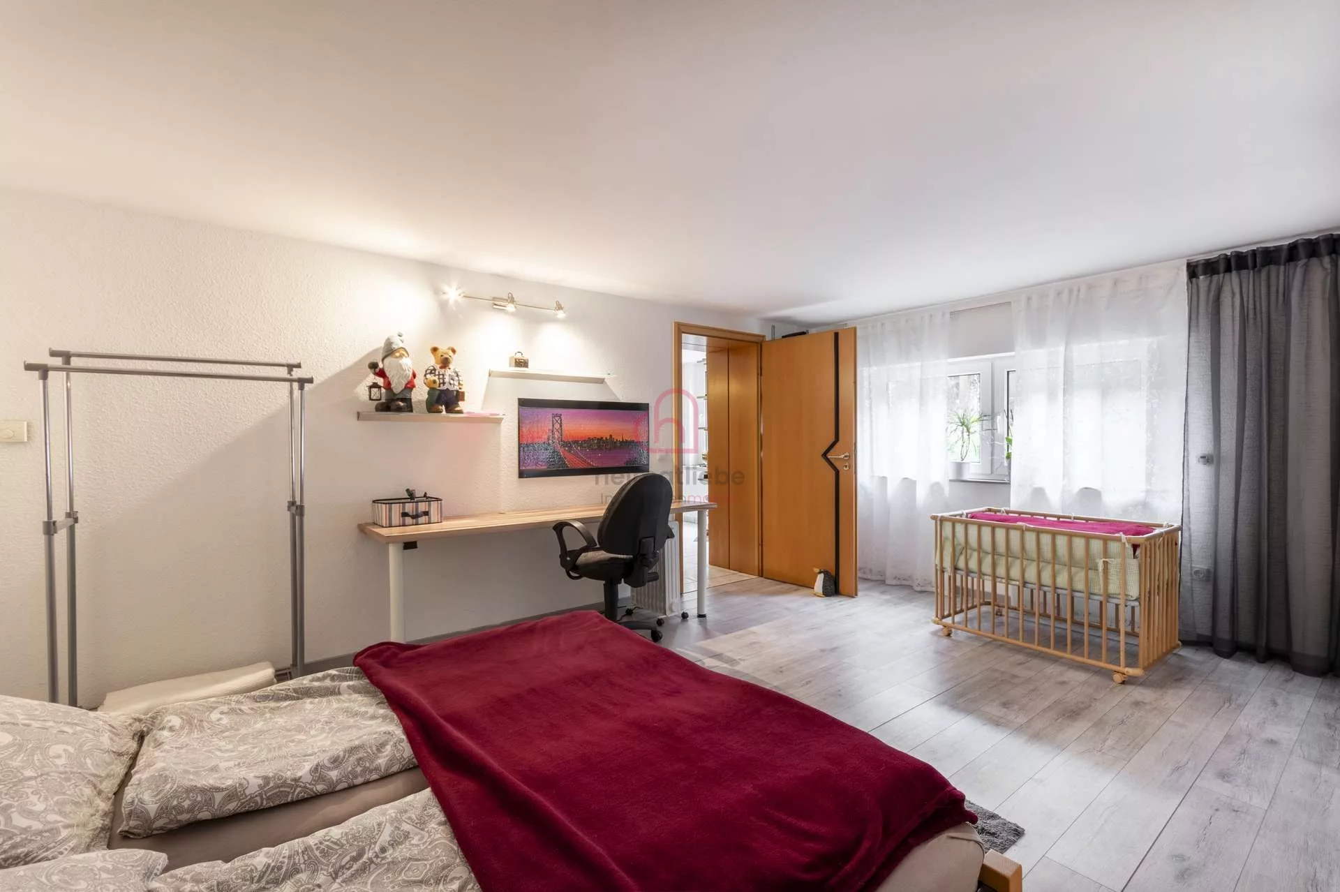 Souterrain | ruhiges und geschütztes Schlafzimmer mit viel Platz